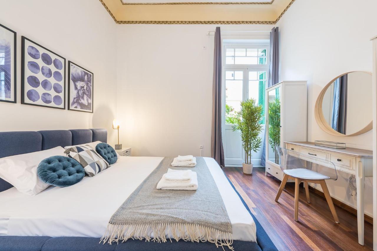 Appartement Mavrogenous - The Mansion à Athènes Extérieur photo