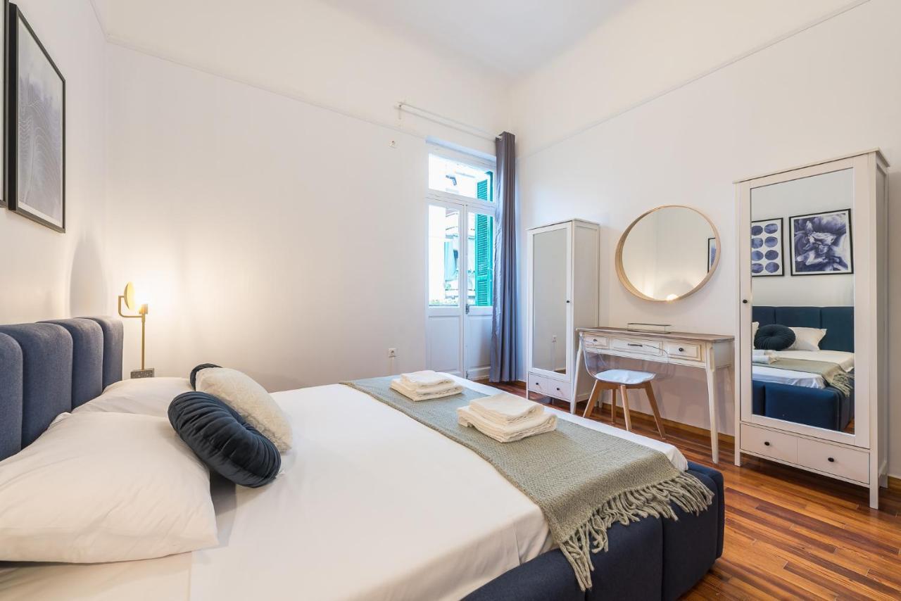 Appartement Mavrogenous - The Mansion à Athènes Extérieur photo